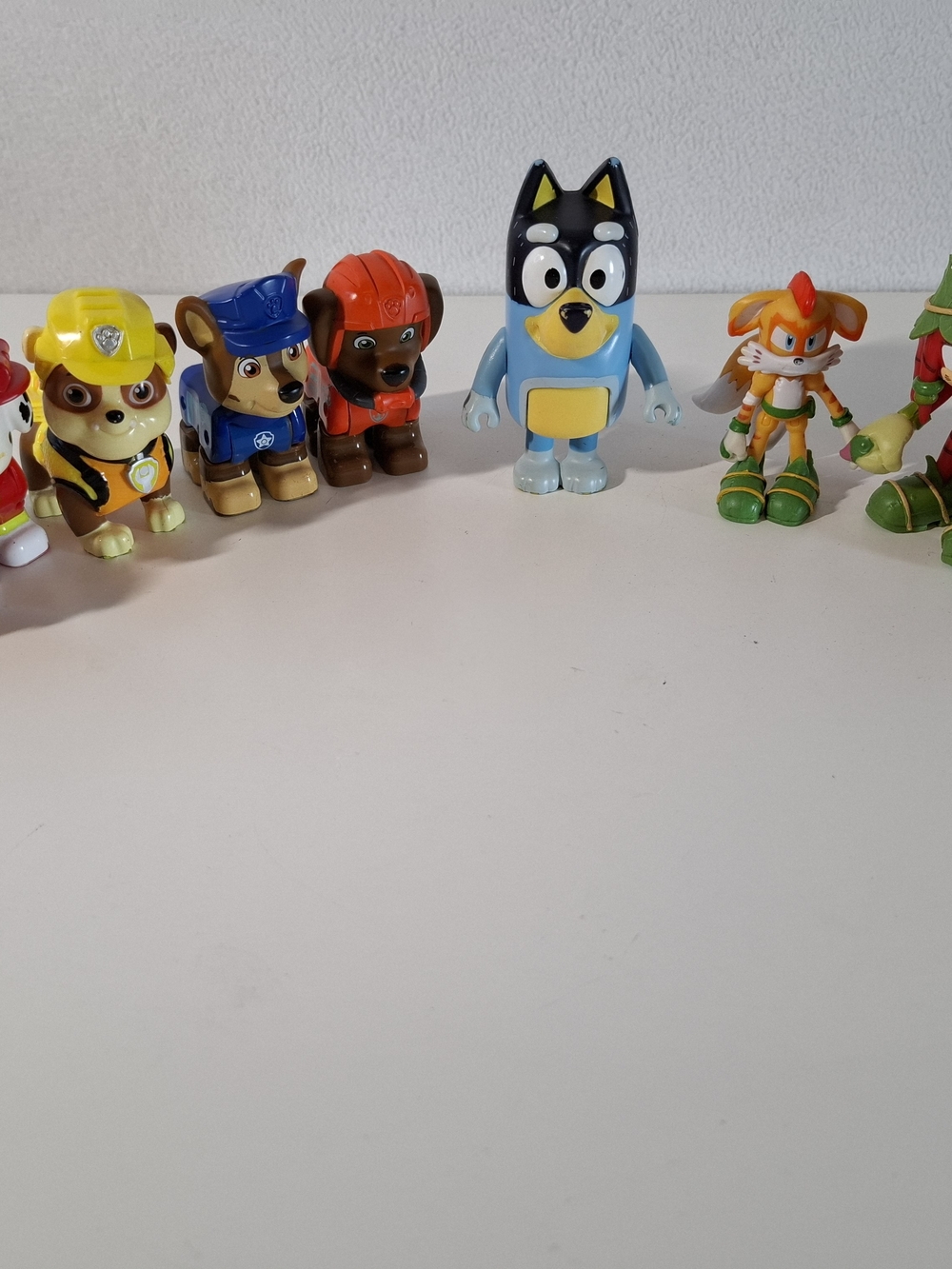 SONIC  , BLUEY , MARIO  And Paw Patrol Mixed Mini Figure Grab Bag